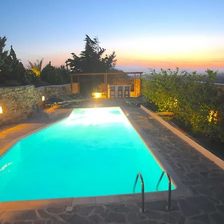 Kairos Naxos * Glinado Naxos